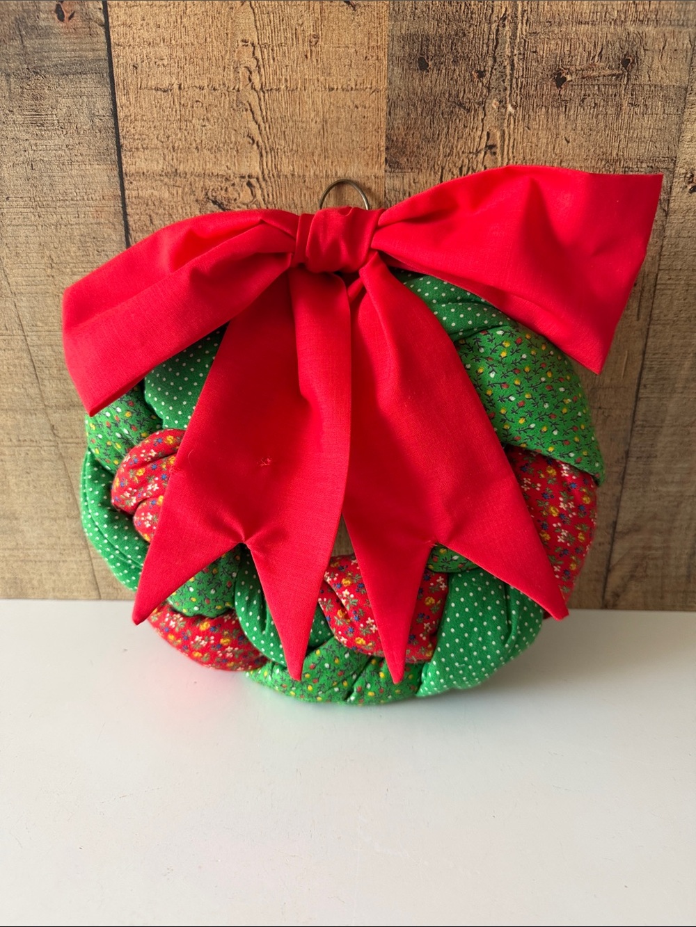 VTG Handmade Kitschy Quilted Red and Green Christmas Wreath Cottagecore